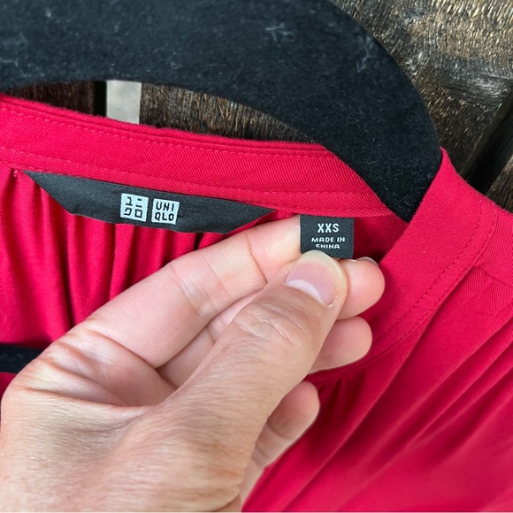 Uniqlo Red Long Sleeve Rayon Wrap Dress / Cover up Sz XXS - Picture 4 of 16